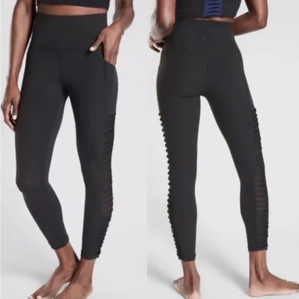 Athleta powervita twist detail 7/8 leggings
